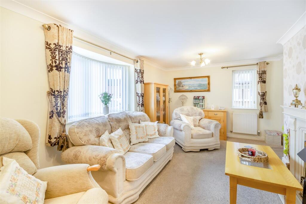 Dunn Brigg, Mansfield Woodhouse - More