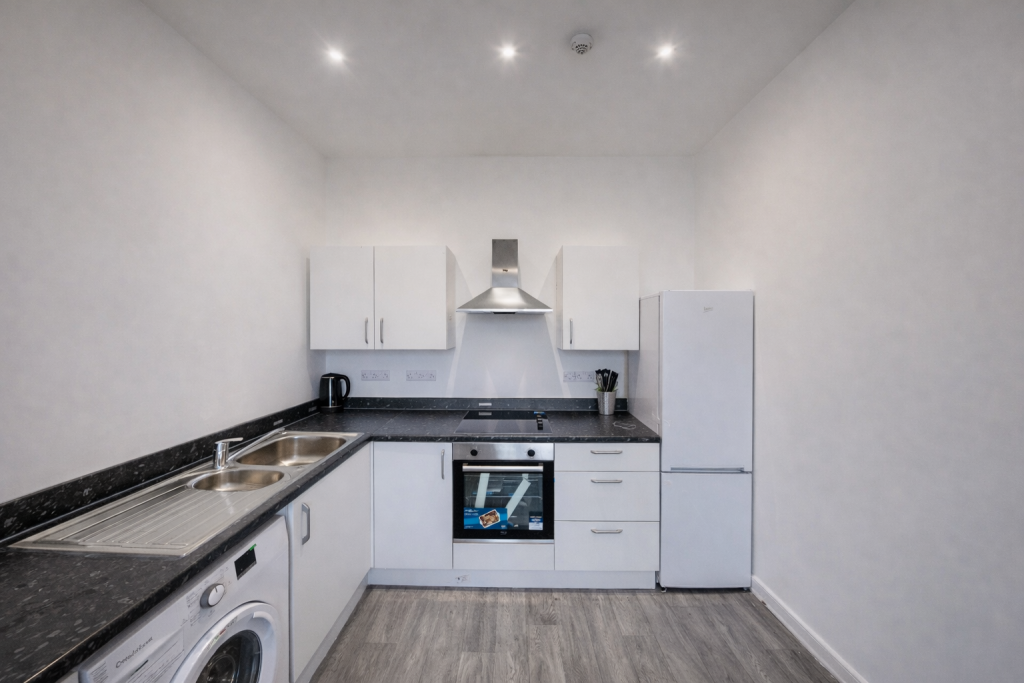 Apartment in Coventry - More