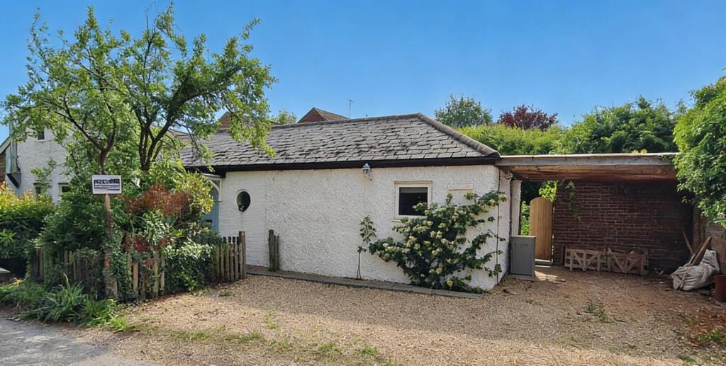 4-bed detached on Novington Lane, East Chiltington, £899,950