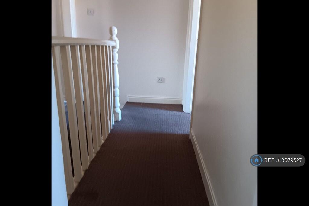 House in Sheffield - View 5