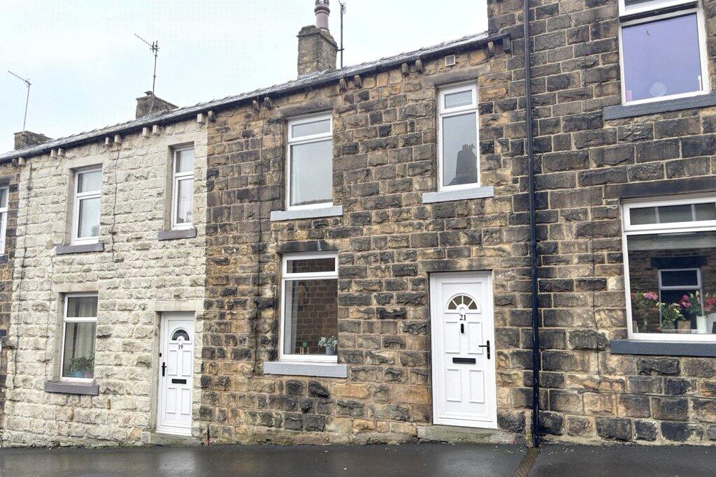 Main image of property: 21 Pembroke Street, Skipton, BD23 2NE