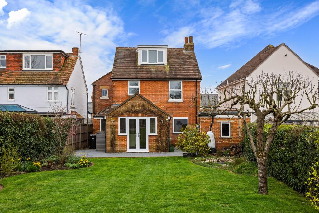 Main image of property: Gipsy Lane, Wokingham, RG40