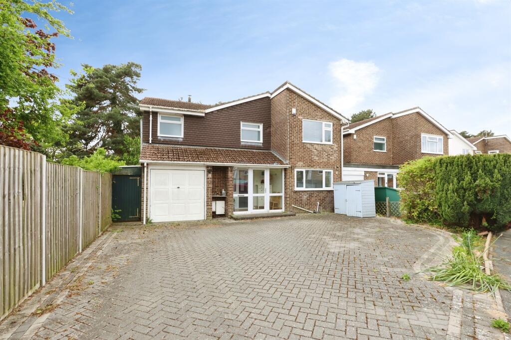 Main image of property: Durlston Crescent, Christchurch