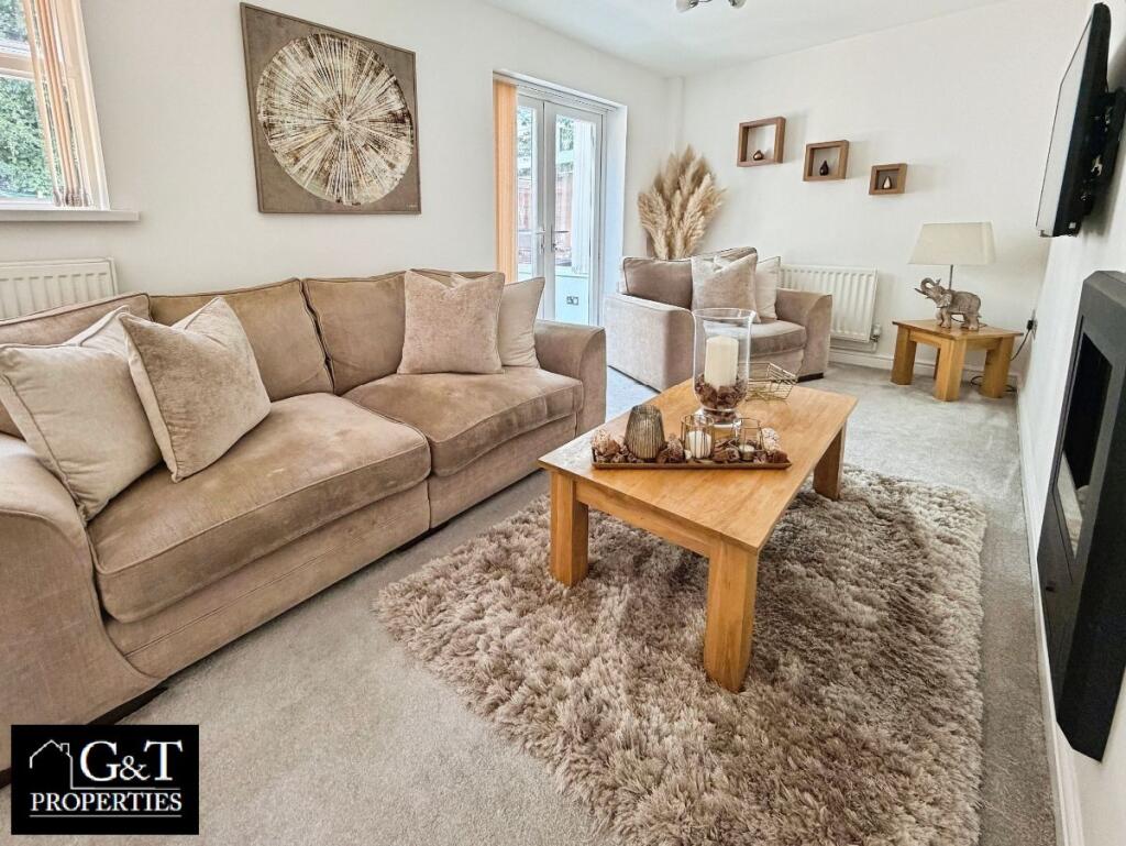 House in Wolverhampton, West Midlands - View 2