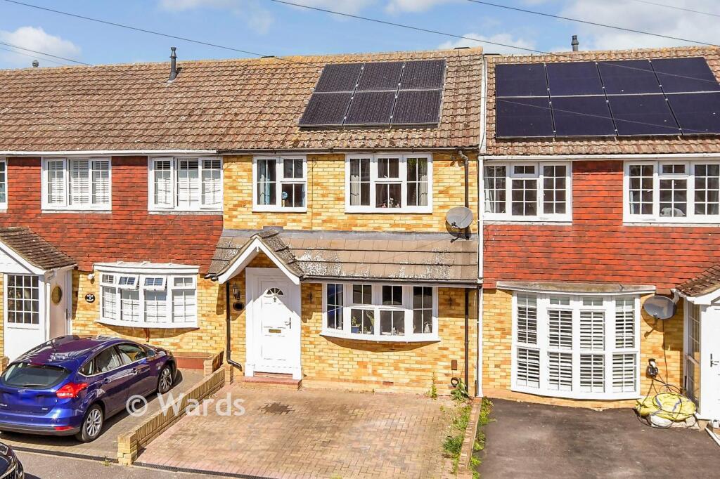 3-bed terraced on Lambourne Place, Rainham, Gillingham, Kent, £315,000