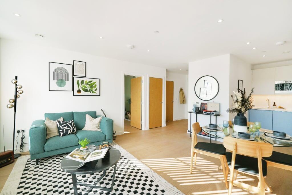 Apartment in Birmingham, West Midlands - View 5