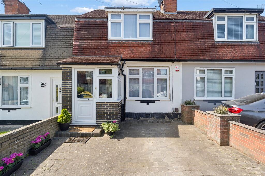Main image of property: Somerset Gardens, Hornchurch, RM11