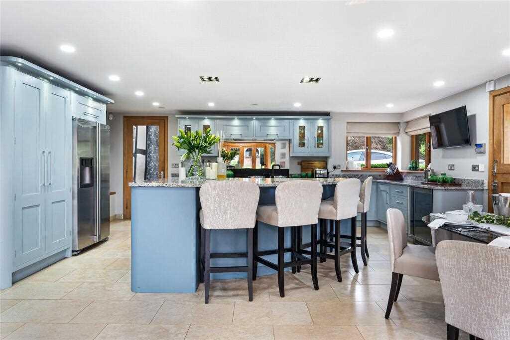 House in Stockport - View 5