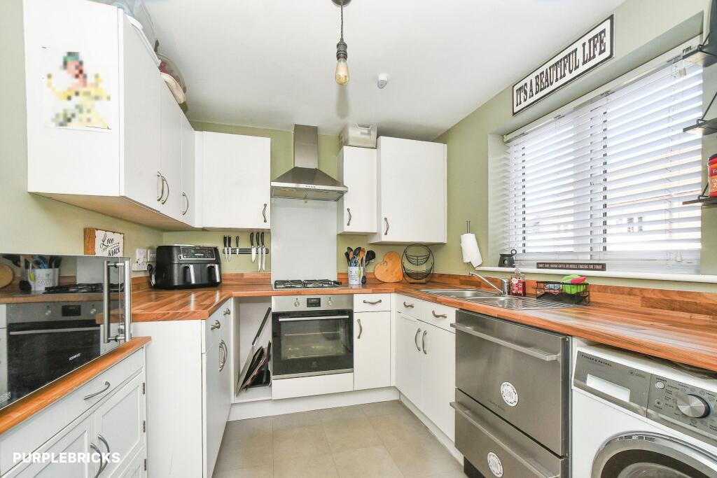 House in Salisbury - View 5