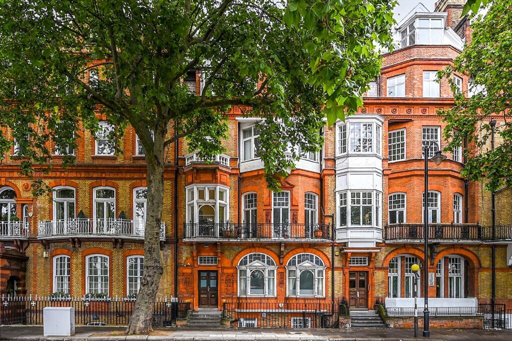 Main image of property: Chelsea Embankment, London
