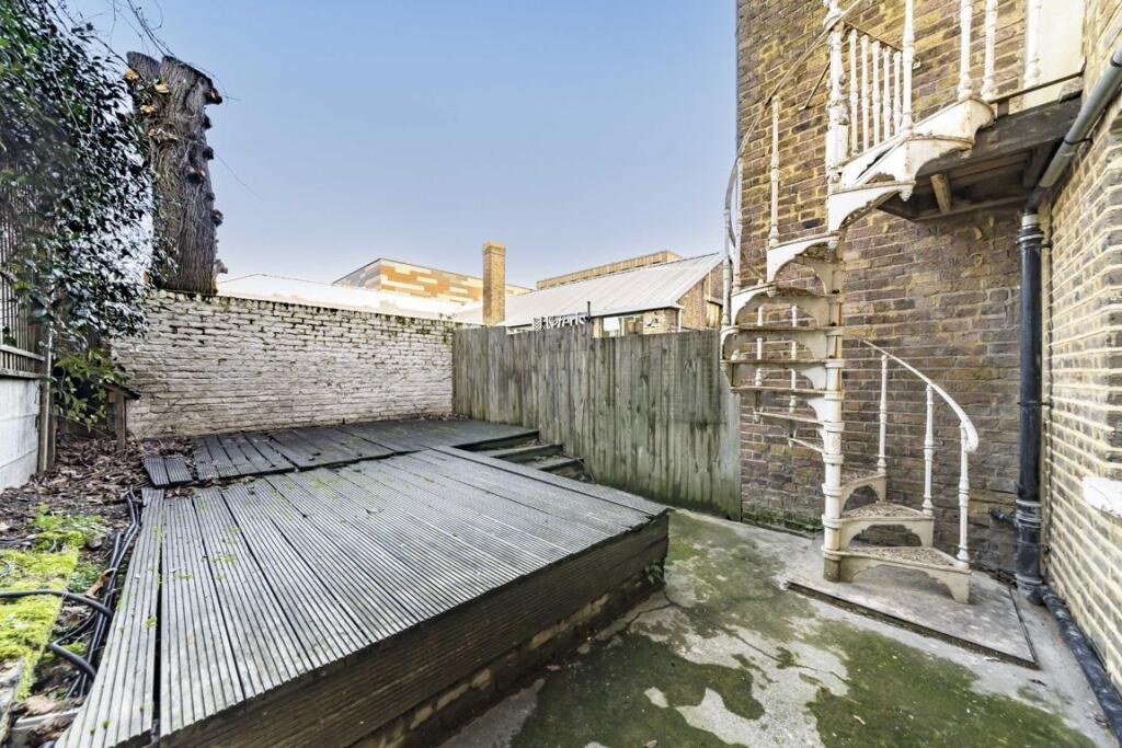 Property photo 6