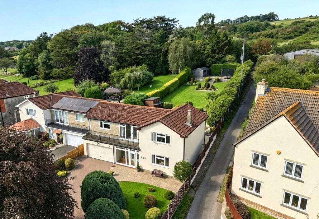 Main image of property: Shiplate Road, Bleadon, Weston-super-Mare, Somerset, BS24