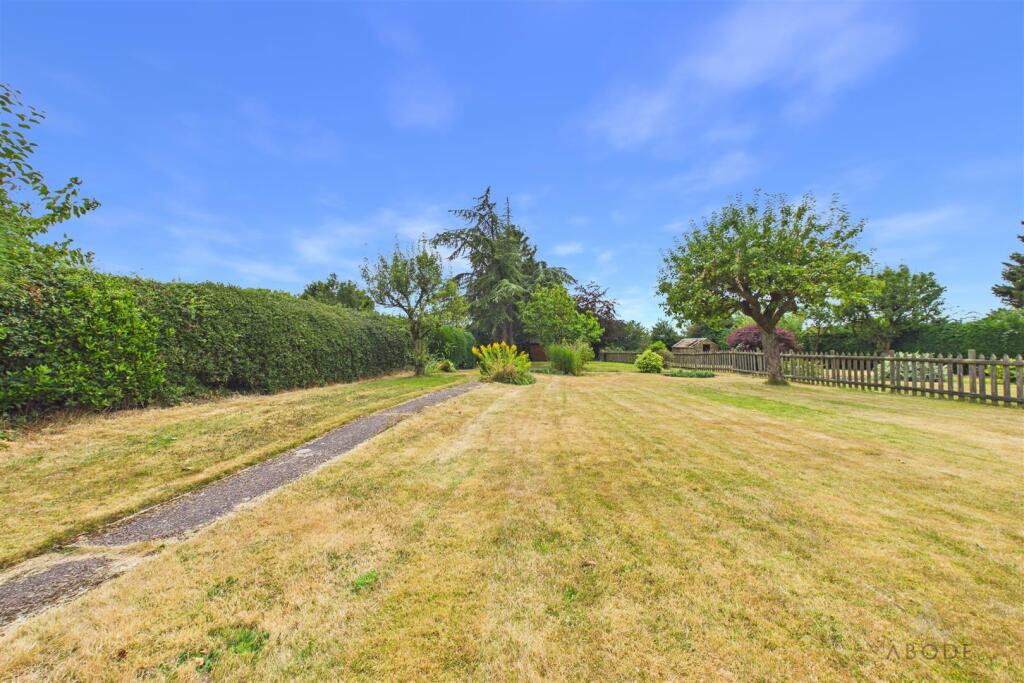 House in Stoke-on-Trent - View 3