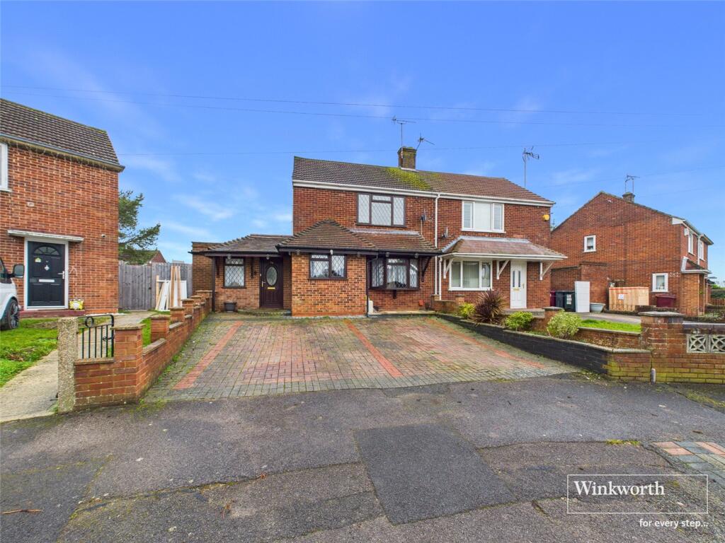 Main image of property: Tern Close, Tilehurst, Reading, Berkshire, RG30