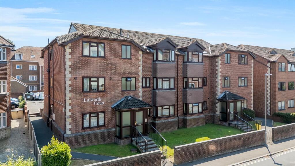 Property photo 11