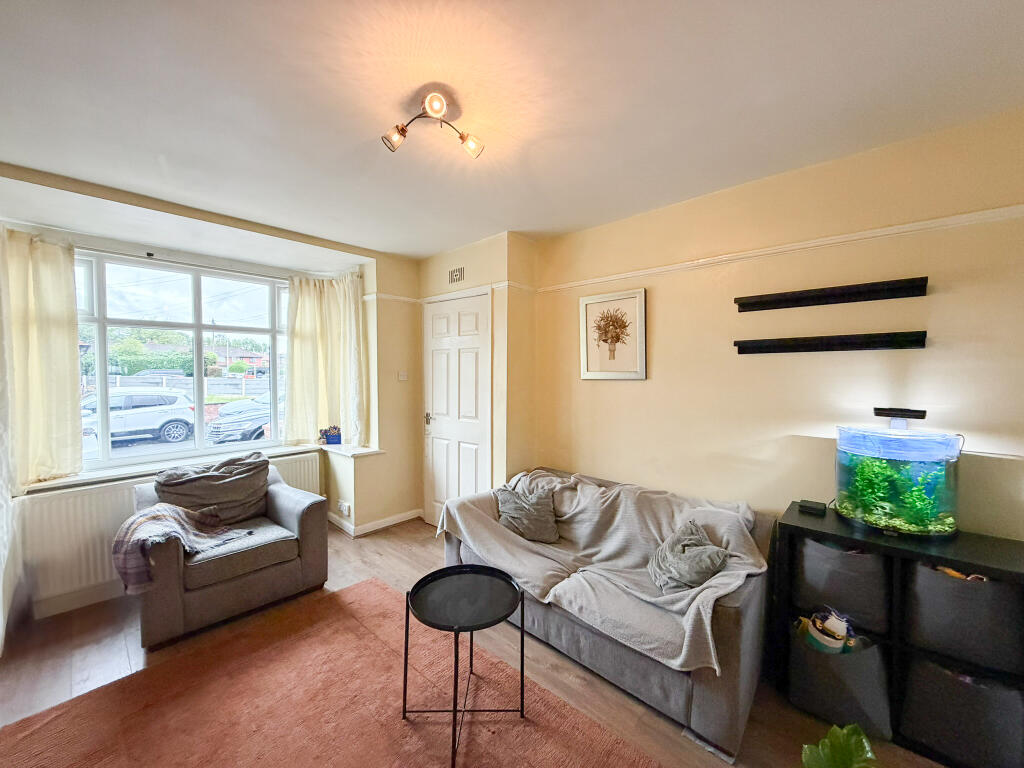 House in Tameside, Greater Manchester - View 2