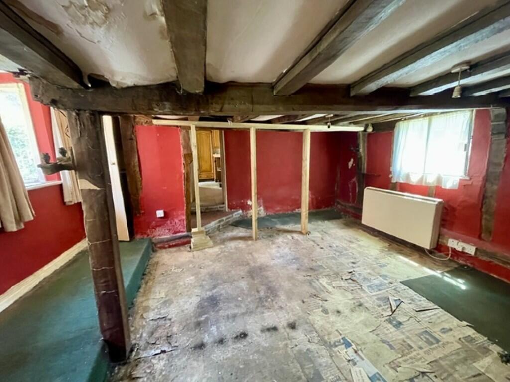 1 Newmans Cottages, The Green, Cavendish, Sudbury, Suffolk CO10 8BB photo 3