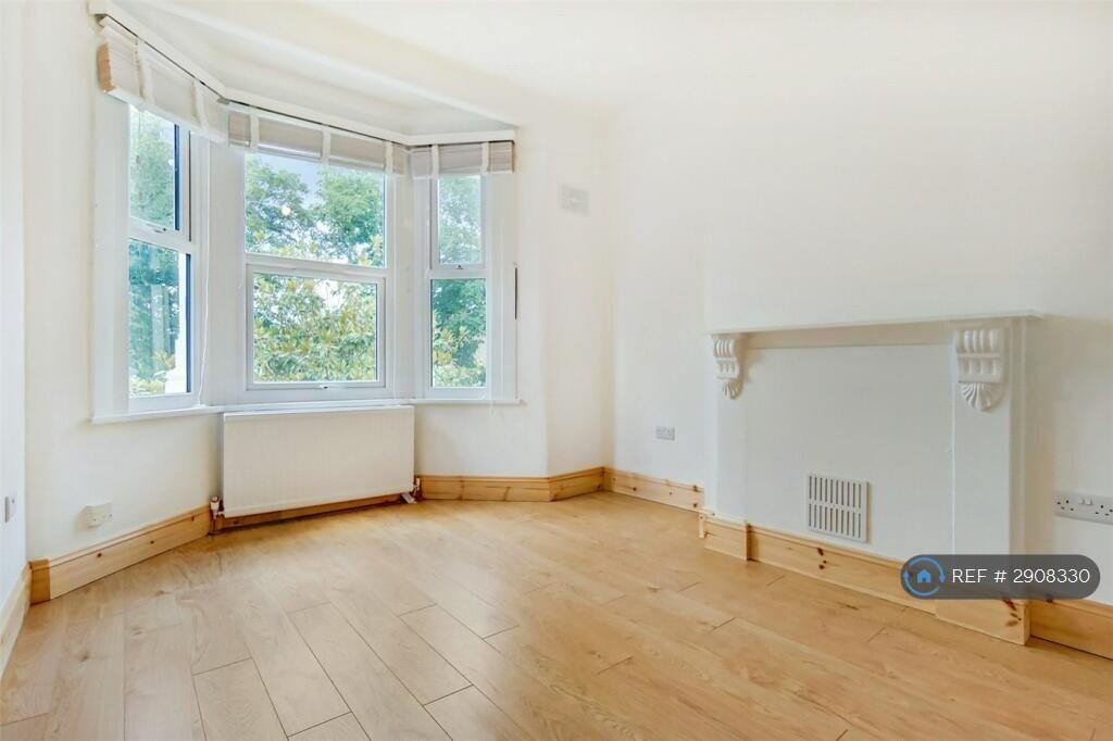 1 bedroom house share for rent