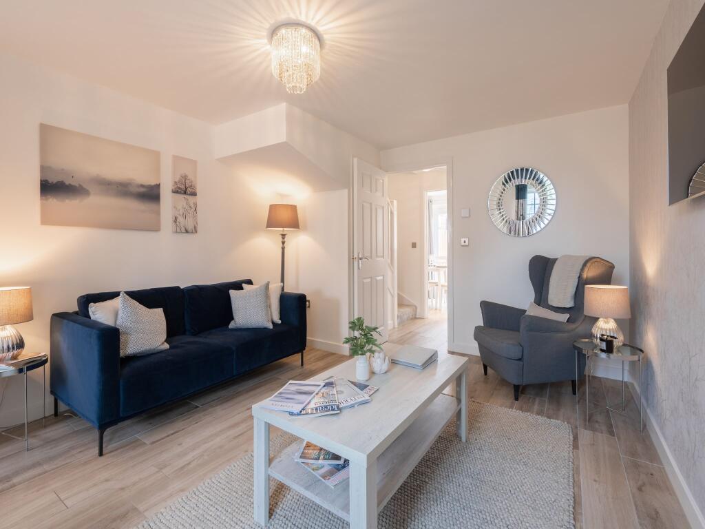 Main image of property: Roseberry View, Nunthorpe Gardens, Middlesbrough, Teesside,
TS7 0NG