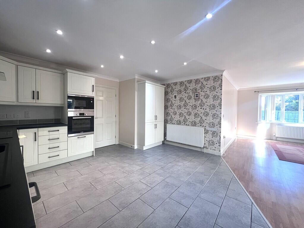 Millfield Close, March, PE15 9HL photo 4