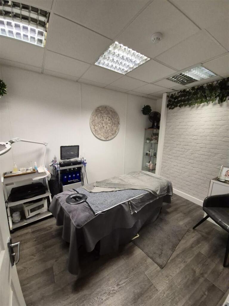 Additional image 6 of 124 High Street, Eden