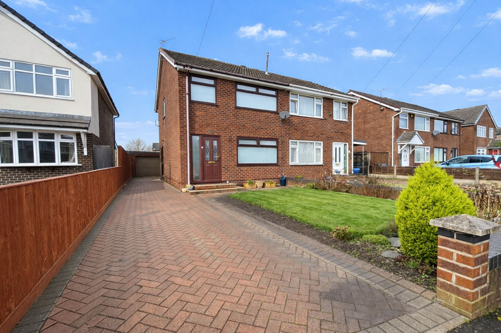 Main image of property: Warpers Moss Close, Burscough, L40