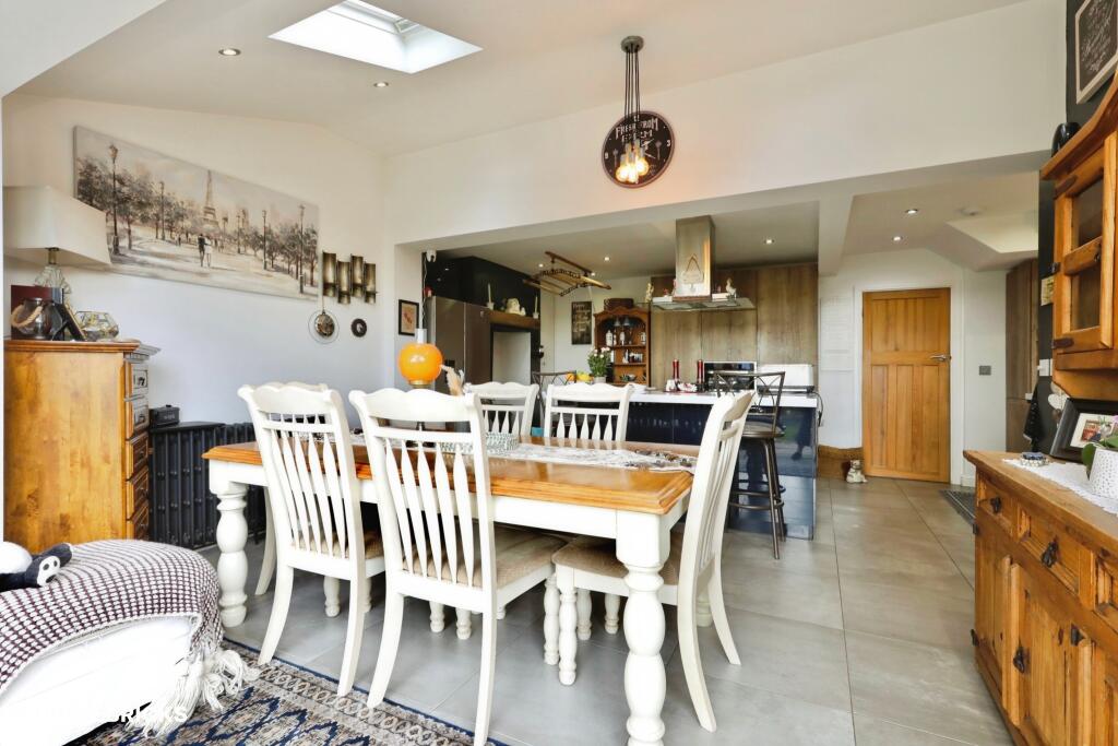 House in Doncaster - View 4