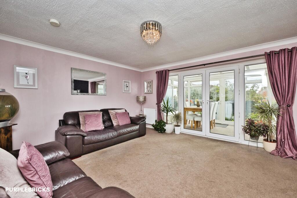 Thatcham Park, Yeovil, BA21 photo 4