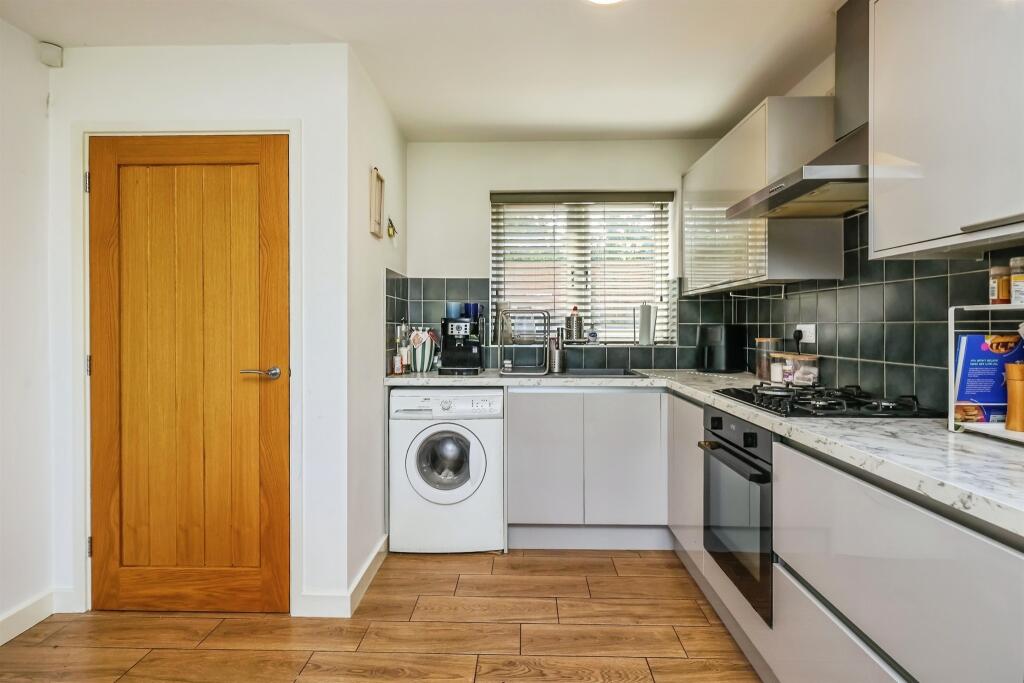 House in Amber Valley, Aldercar and Langley Mill CP - View 6
