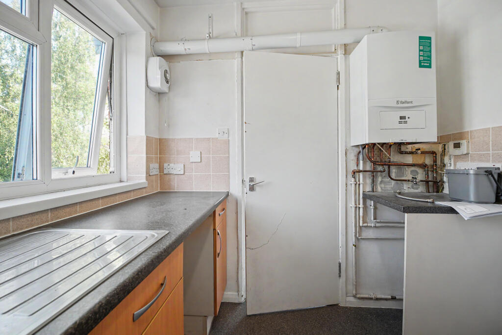 Apartment in Reading - More