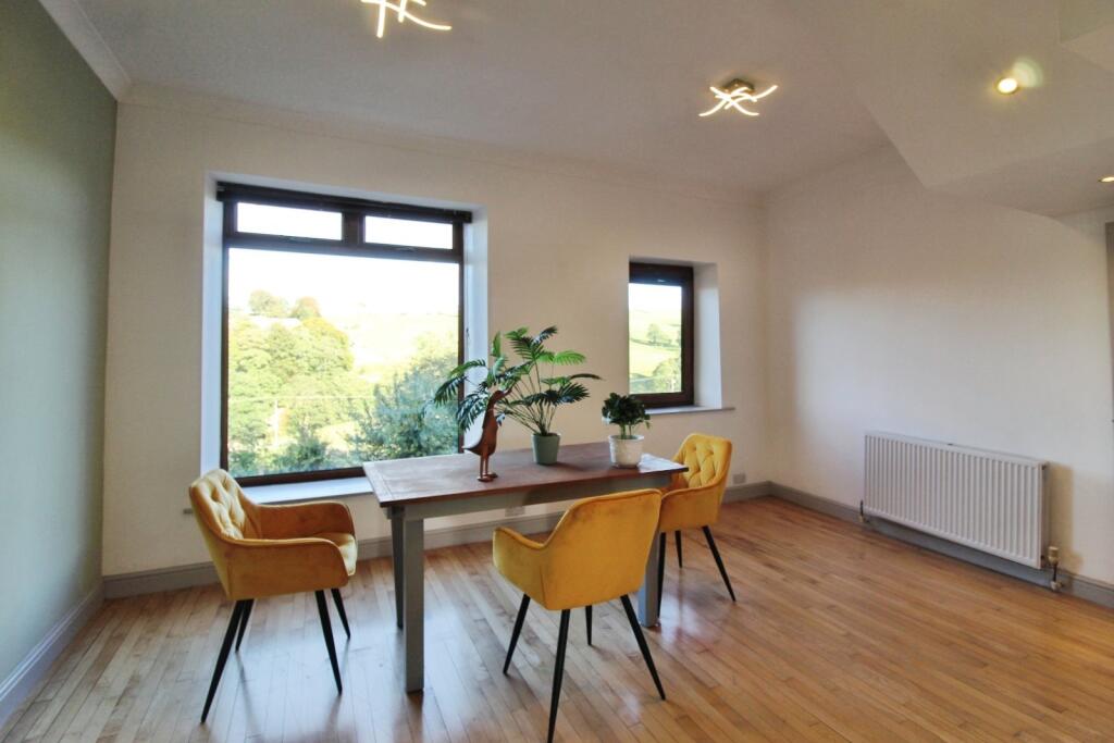Lanehouse, Trawden, Colne, Lancashire, BB8 photo 4