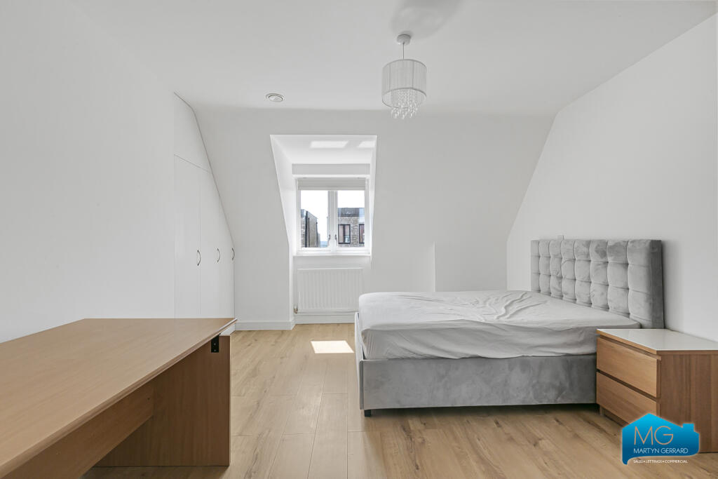 House in London - View 4