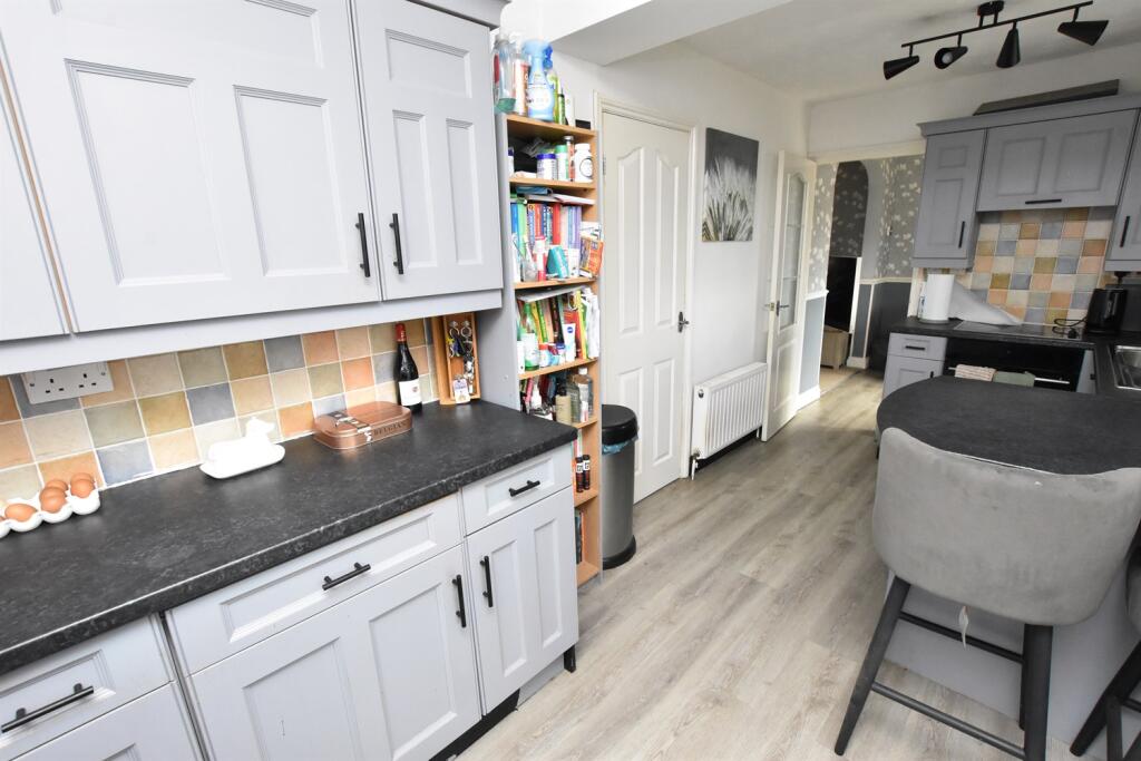 House in Nottingham - View 4