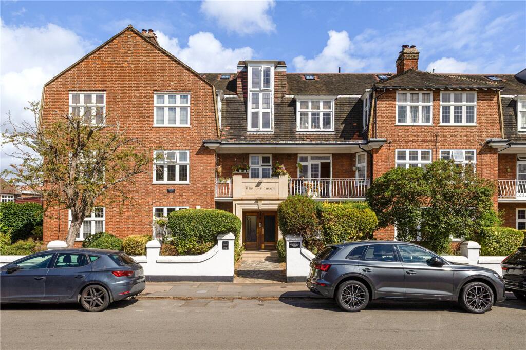 Main image of property: The Gateways, Park Lane, Richmond, TW9