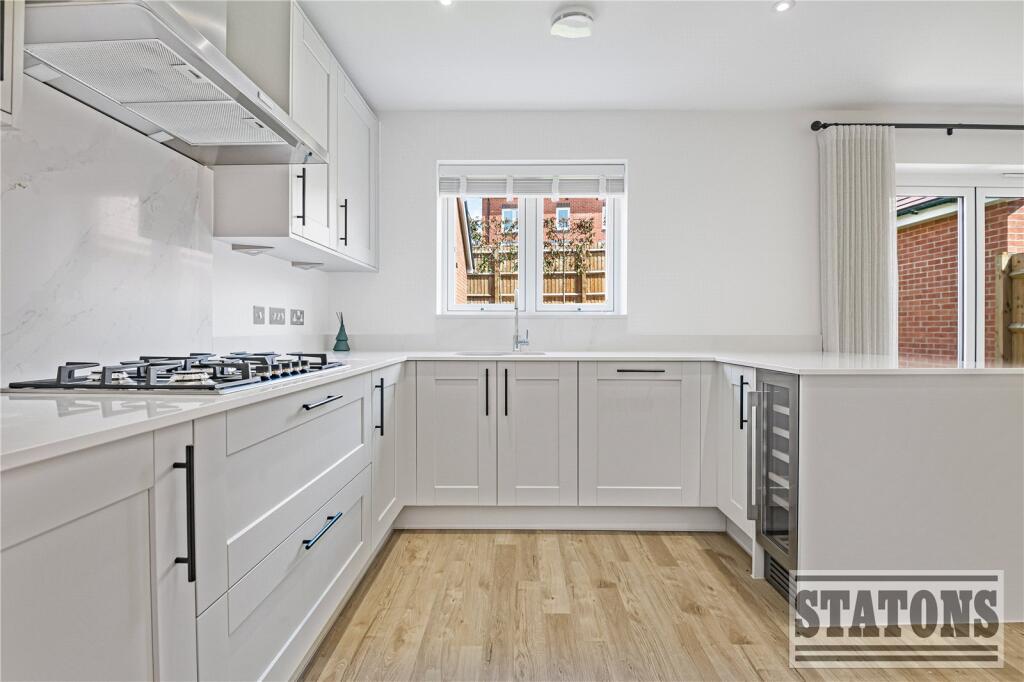 King George's Vale, Coronation Avenue, Cuffley, Potters Bar, EN6 - Aanzicht 6