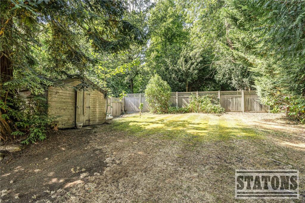 Additional image 16 of Georges Wood Road, Brookmans Park, AL9