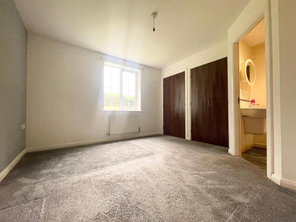 Apartment in Burnley, Lancashire - View 5