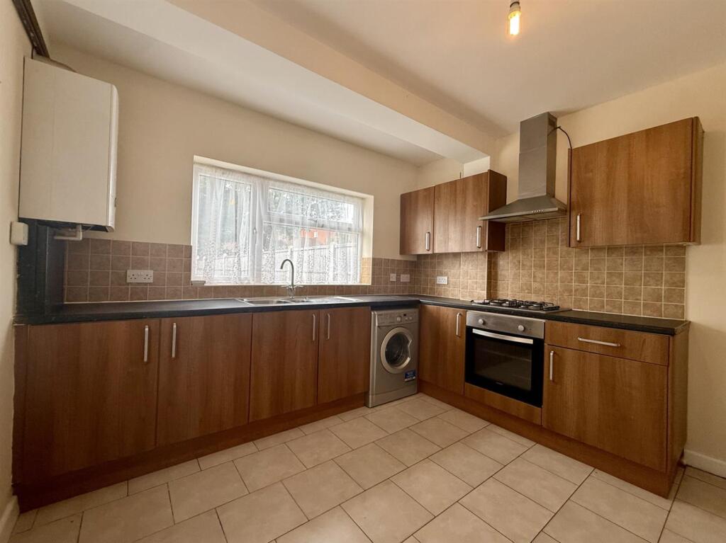 House in Wolverhampton - View 3
