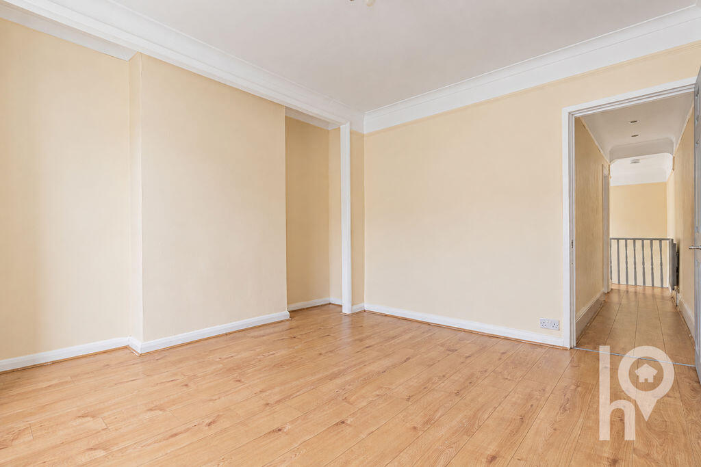 House in Swale, Sheerness - More