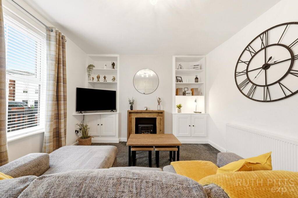 House in Wakefield - View 4