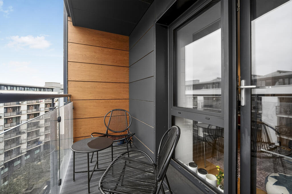 Apartment in London - View 5