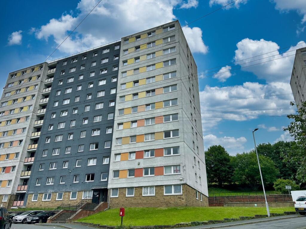 Main image of property: Parkwood Rise, Keighley, BD21