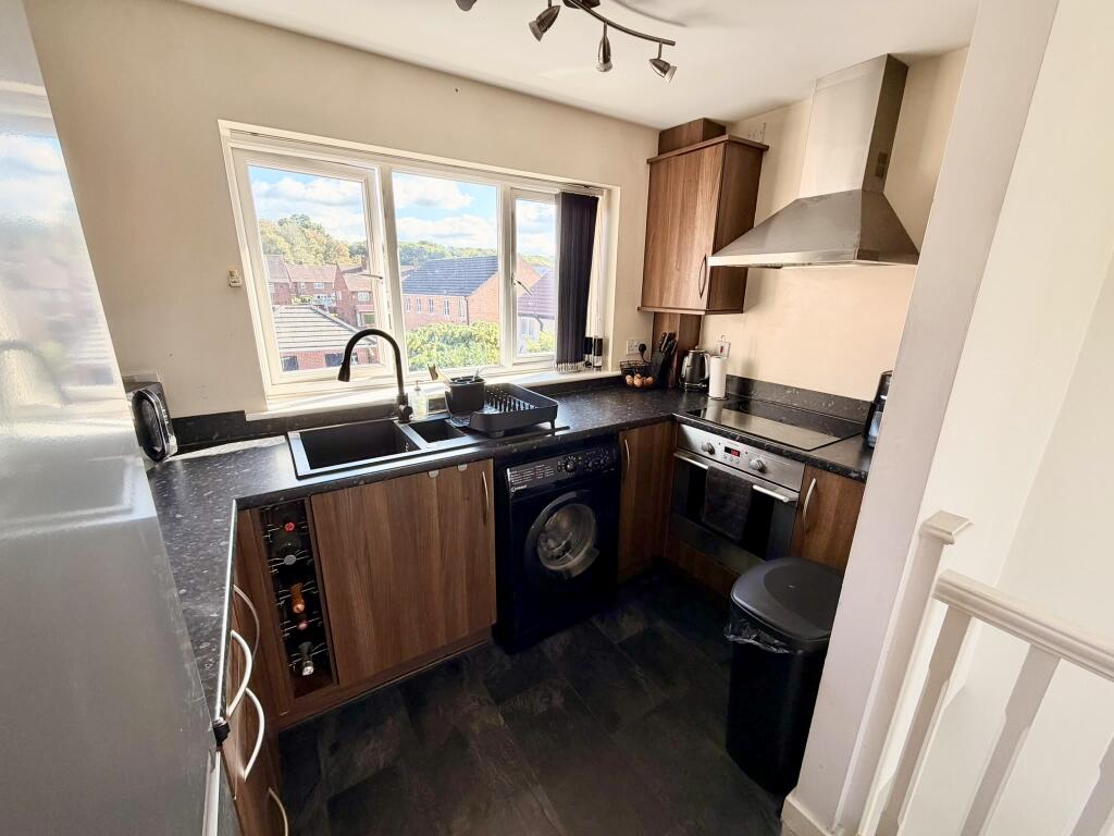 House in Leeds - View 5