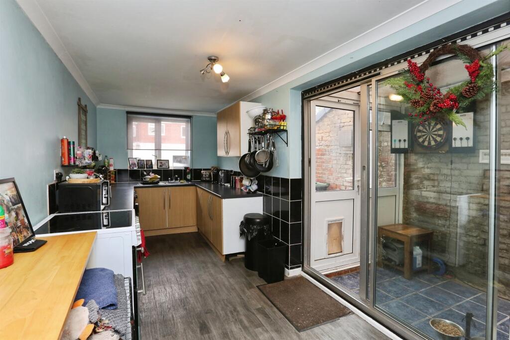 House in Portsmouth - View 4