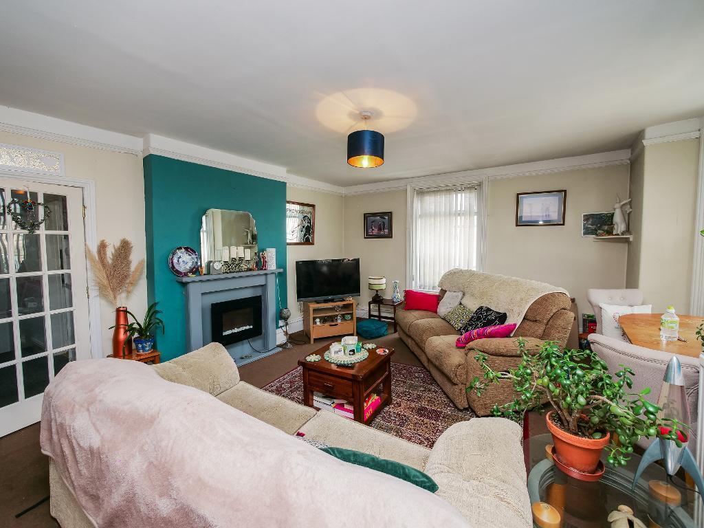 Upper Aughton Road, Birkdale, Southport, Merseyside, PR8 5EX photo 4