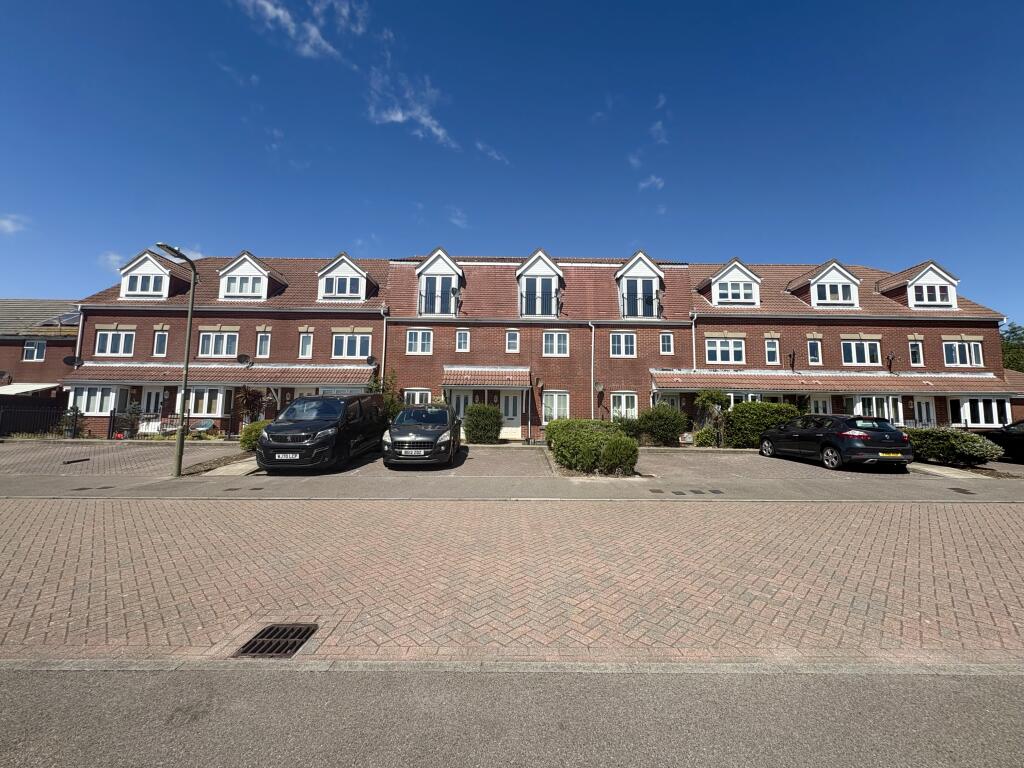 Main image of property: Chadwick Way, Hamble
