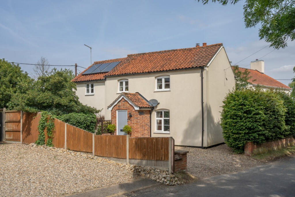 Main image of property: Birds Corner, Shipdham, IP25 7