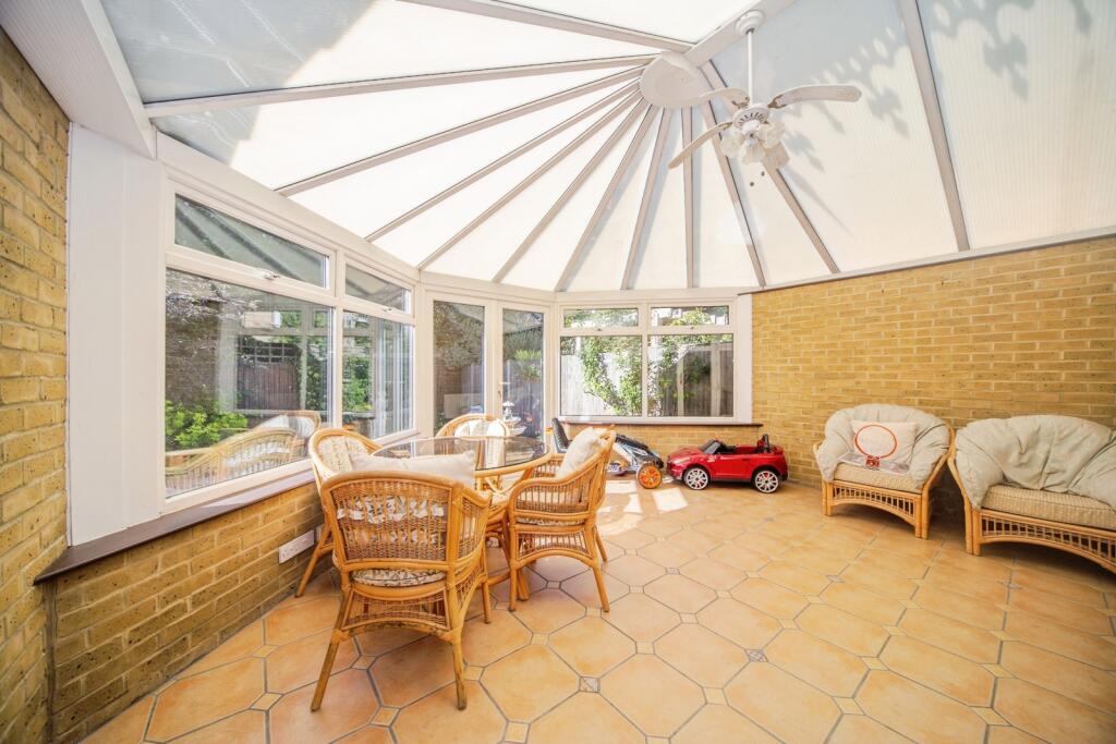 House in Southampton - View 4