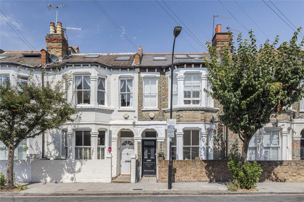 Apartment in London - View 3
