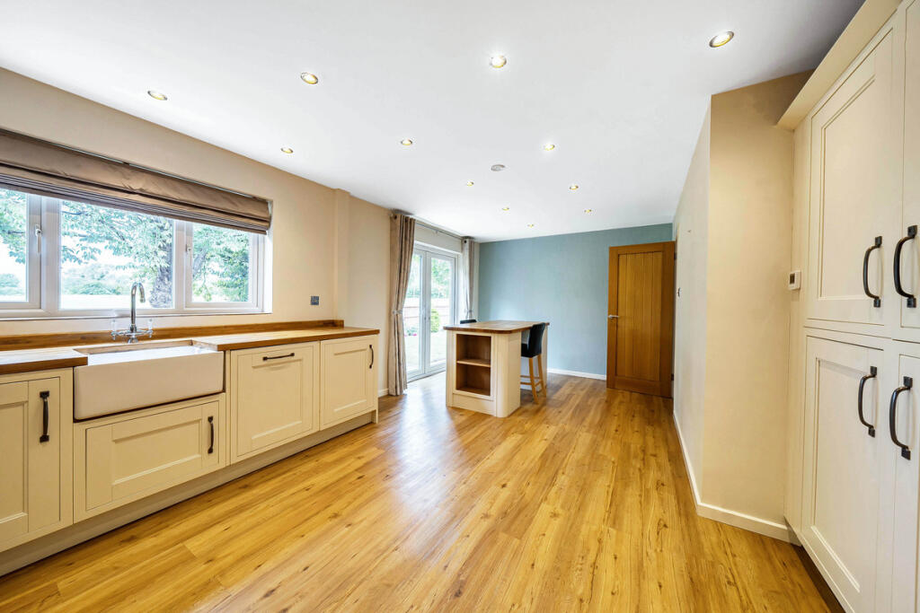 Oldwood Common, Tenbury Wells, WR15 8 photo 4